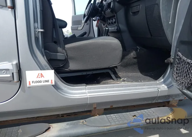 1C4BJWDG8GL160474: 43128973