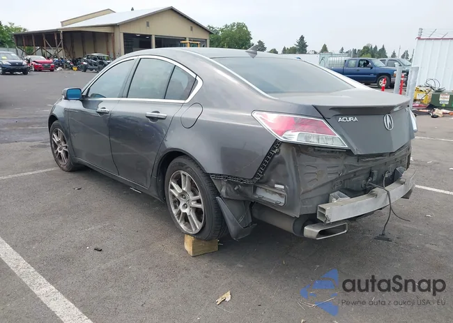 19UUA8F52BA002332: 43128974