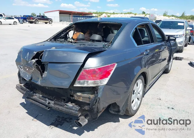 1HGCP2F86AA005489: 43129057