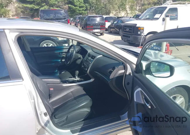 1N4AL3AP4DN580697: 43129072