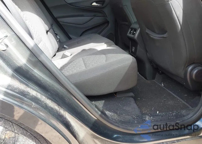 2GNAXUEV4M6101039: 43130079