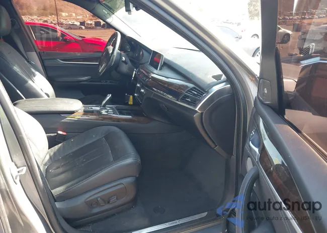 5UXKR2C36H0W43947: 43130225