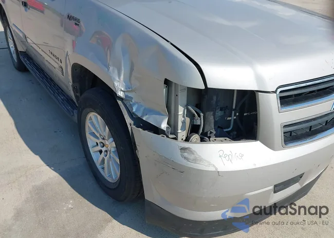 1GNFC13579R119940: 43130230