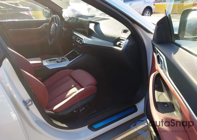 WBY43AW01RFT16649: 43130257