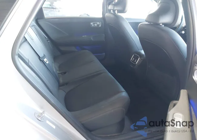 KMHM34AA4SA090947: 43130276