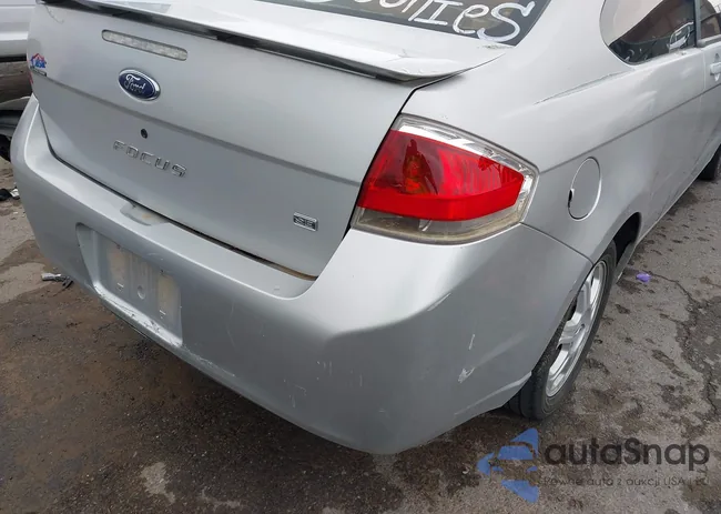 1FAHP32N69W225595: 43130298