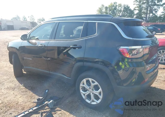 3C4NJDBN7RT146382: 43130328