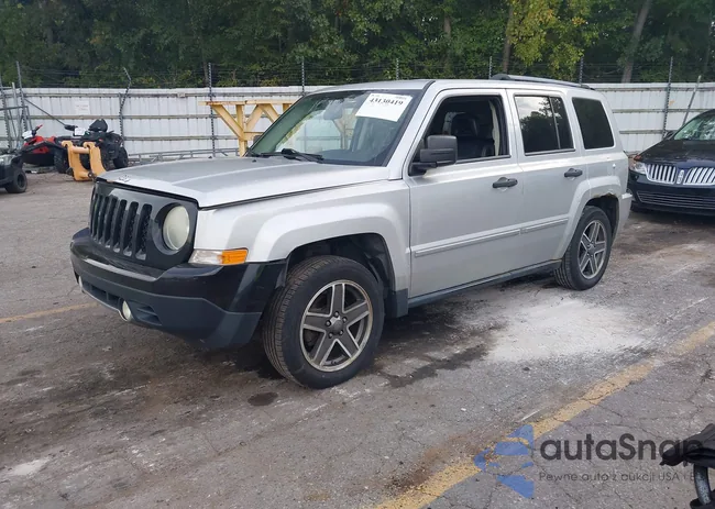 1J4FT48B89D206407: 43130419