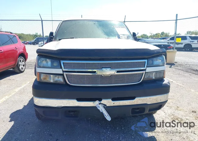 1GCHK23DX6F239956: 43130546