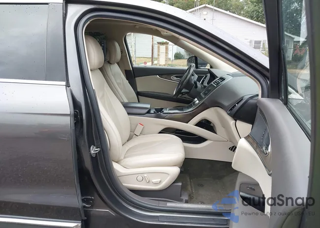 2LMPJ8KR0HBL43794: 43129679