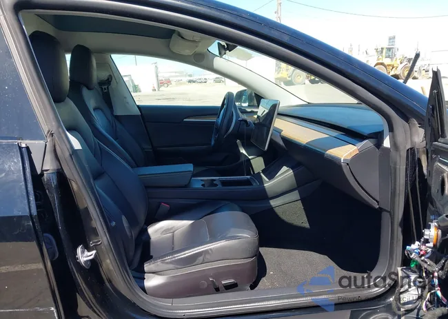 5YJ3E1EA0NF297995: 43129752