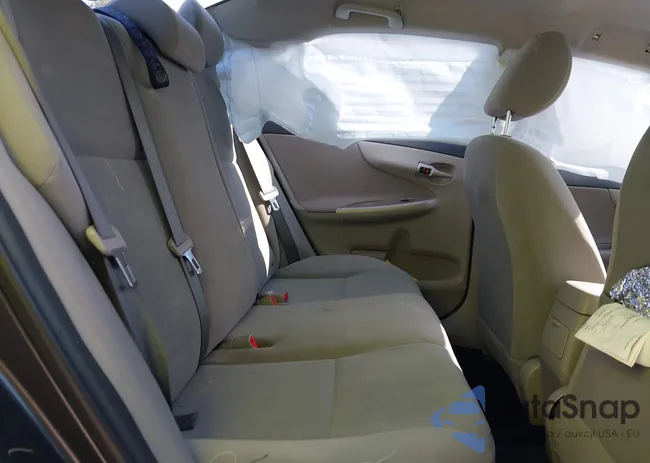 2T1BU4EE3DC015063: 43129755