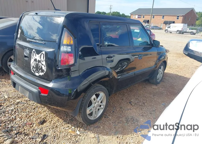 KNDJT2A2XA7083257: 43129771