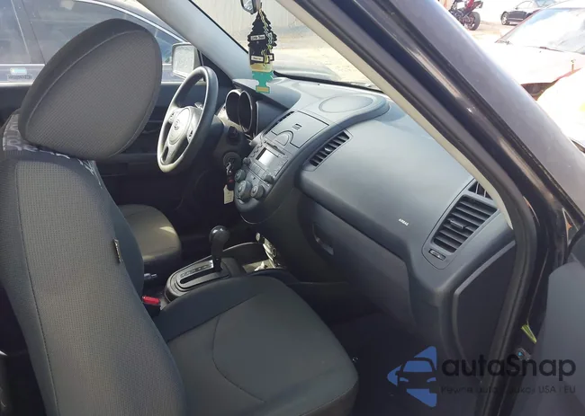 KNDJT2A2XA7083257: 43129771