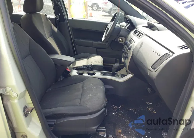 1FAHP3FN5AW246890: 43129781