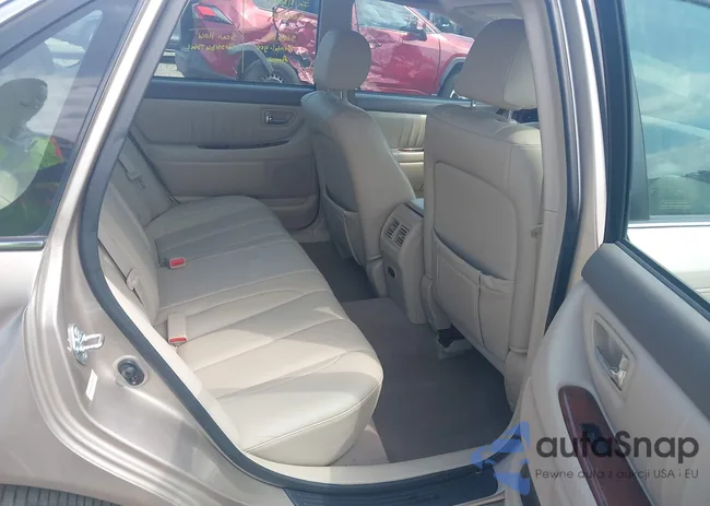 4T1BF28B93U330270: 43129846