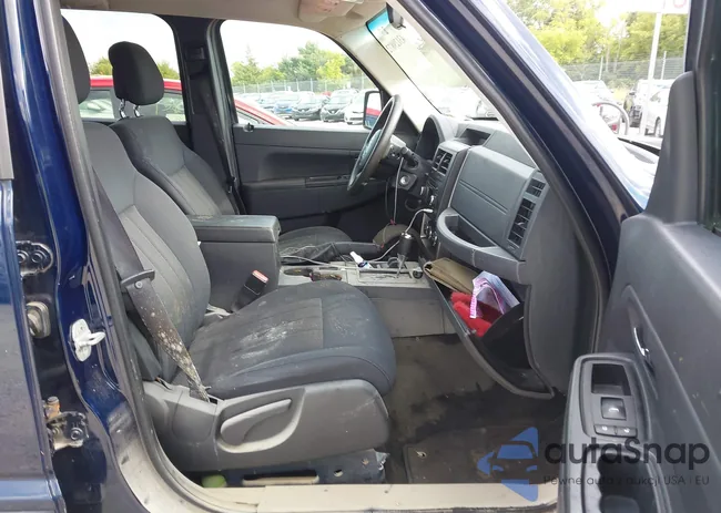 1C4PJMAK5CW175736: 43129872