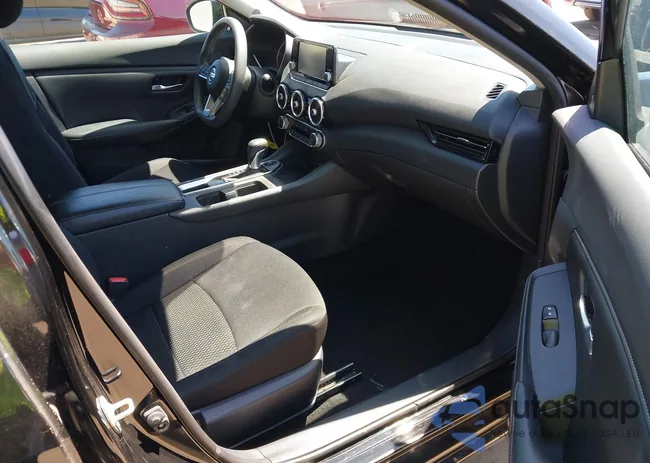 3N1AB8BV3LY295985: 43131190