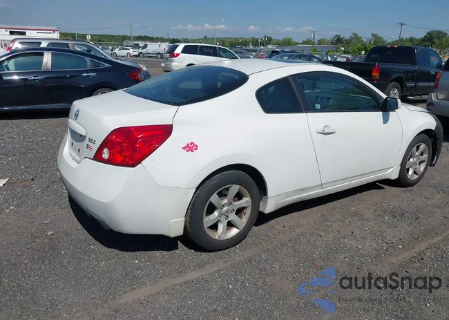 1N4AL24E88C276679: 43131208