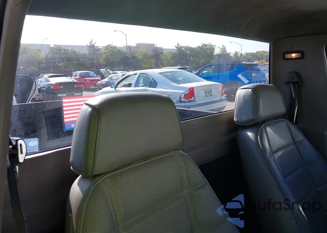 1J7FT36L0LL268857: 43131259