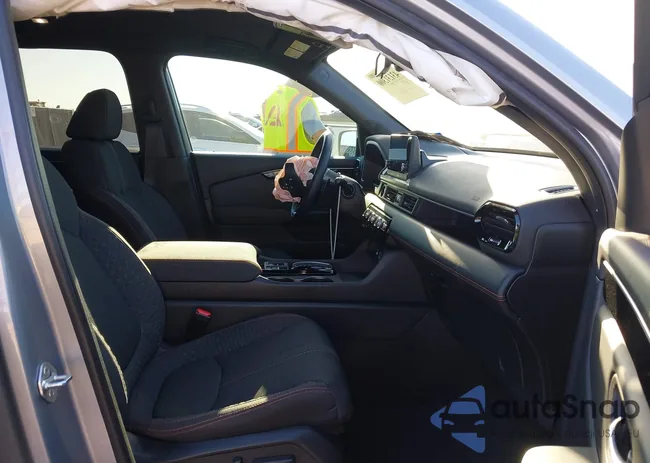 5FNYG1H39PB027082: 43131300