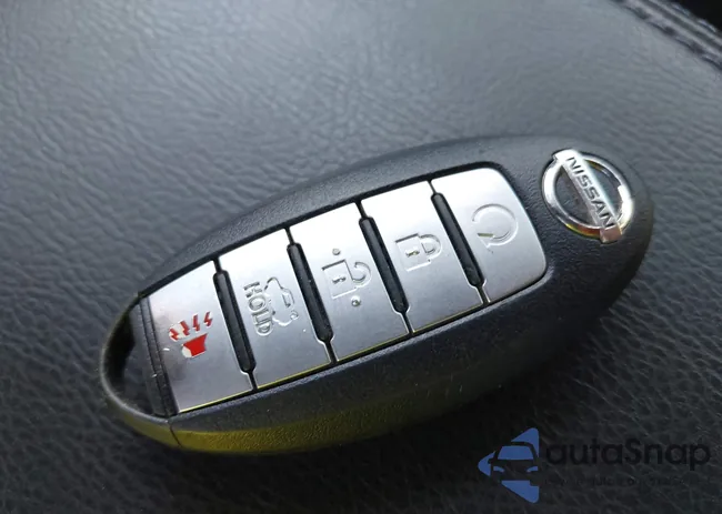 1N4AA6AP5GC431528: 43131381