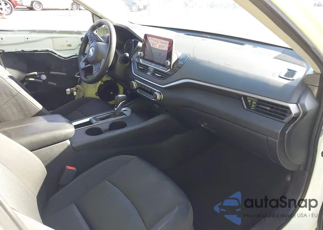 1N4BL4BV1LC205299: 43131398