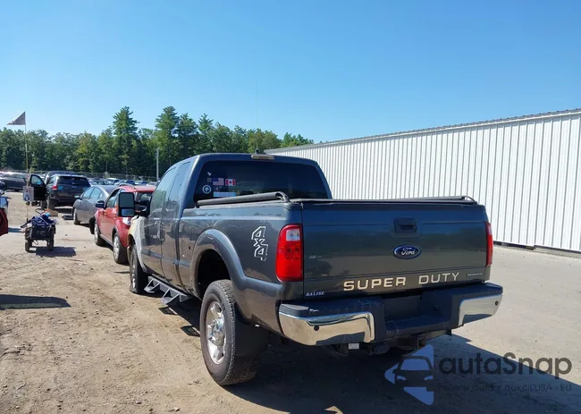 1FT7X2B68GEC27800: 43131449