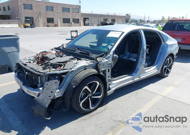 1HGCV3F21NA018275: 43130817