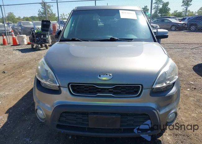 KNDJT2A65D7573919: 43130861