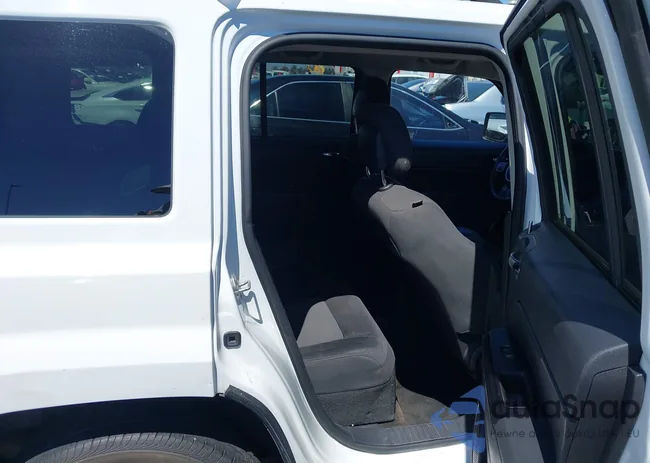 1C4NJPBB9FD377518: 43130957