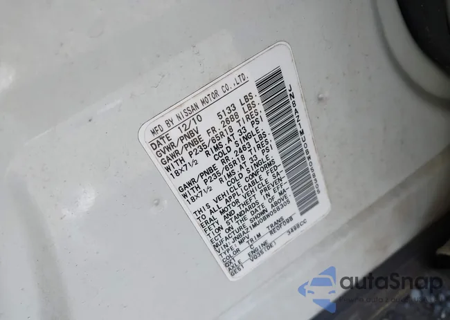 JN8AZ1MU0BW058305: 43132332