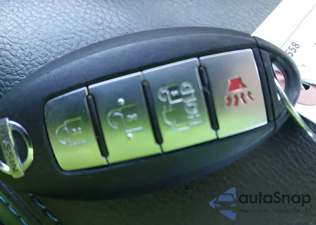 1N4AZ1CP3JC309184: 43132385