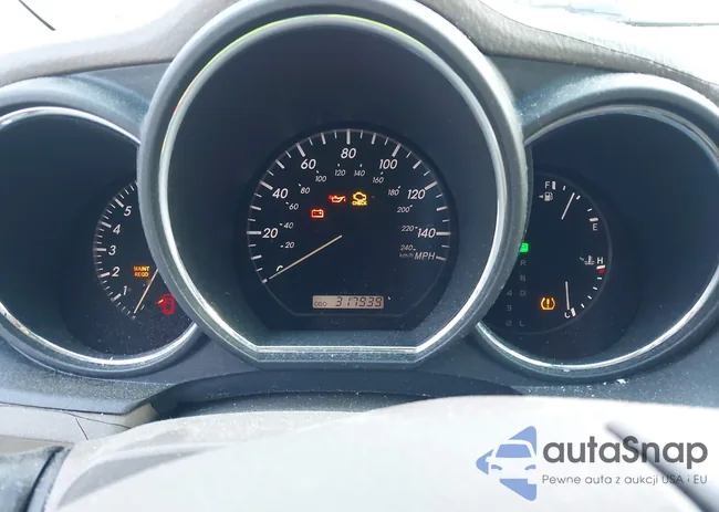 2T2GK31U78C049558: 43132478