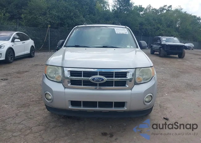 1FMCU0D78BKA12165: 43132496