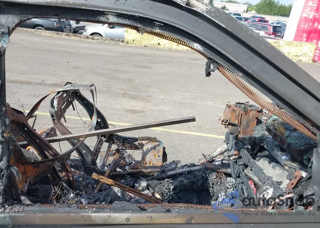 1FMJK2ATXNEA30034: 43132507