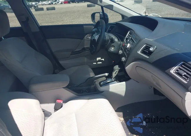 2HGFB2F53EH516781: 43132612