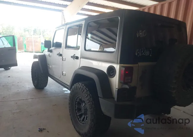 1J4BA3H15BL581043: 43132662