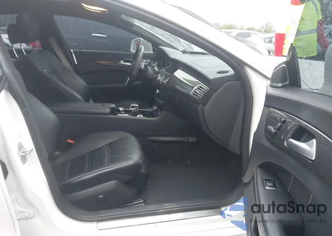 WDDLJ7GB4EA108347: 43131756