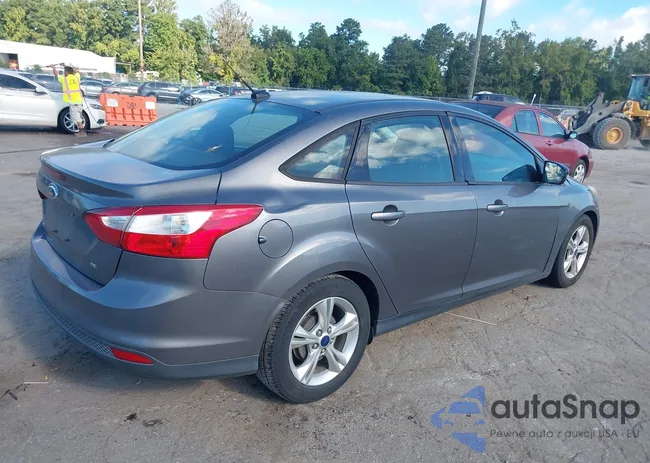 1FADP3F25EL244682: 43131831