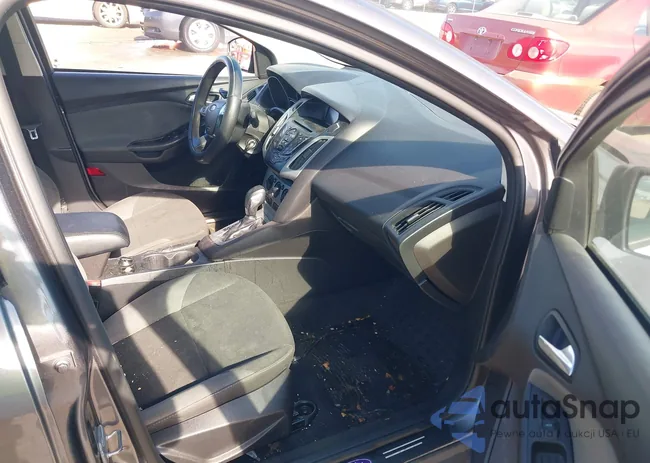 1FADP3F25EL244682: 43131831