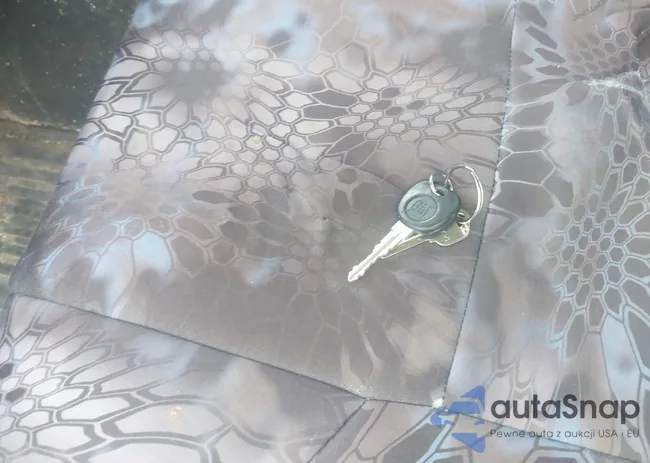 1GCRKSE38BZ146824: 43131985