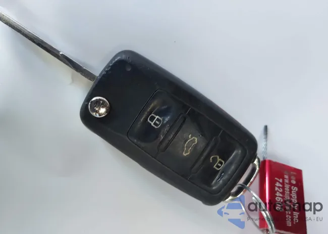 WVGBV7AX6CW586747: 43132055