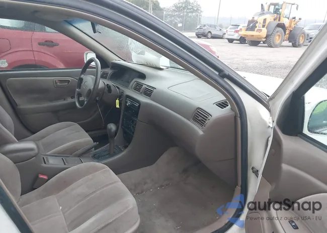 JT2BG22K6W0207914: 43133079