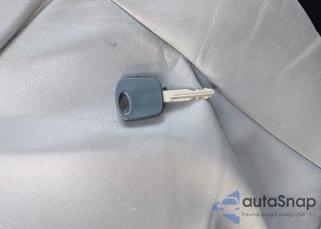 1FTRE142X3HA29070: 43133096