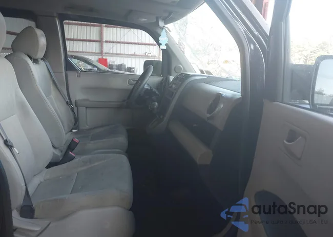 5J6YH2H30AL000886: 43133191