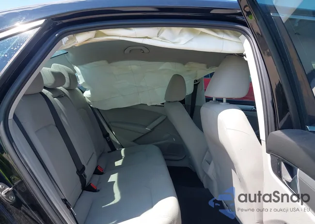 1VWAT7A39GC038877: 43133254