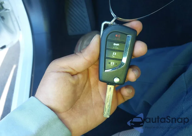 5YFEPRAE2LP041434: 43133300