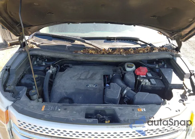 1FM5K7D86EGA31823: 43133485