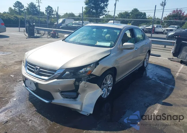 1HGCR2F85DA123869: 43133553